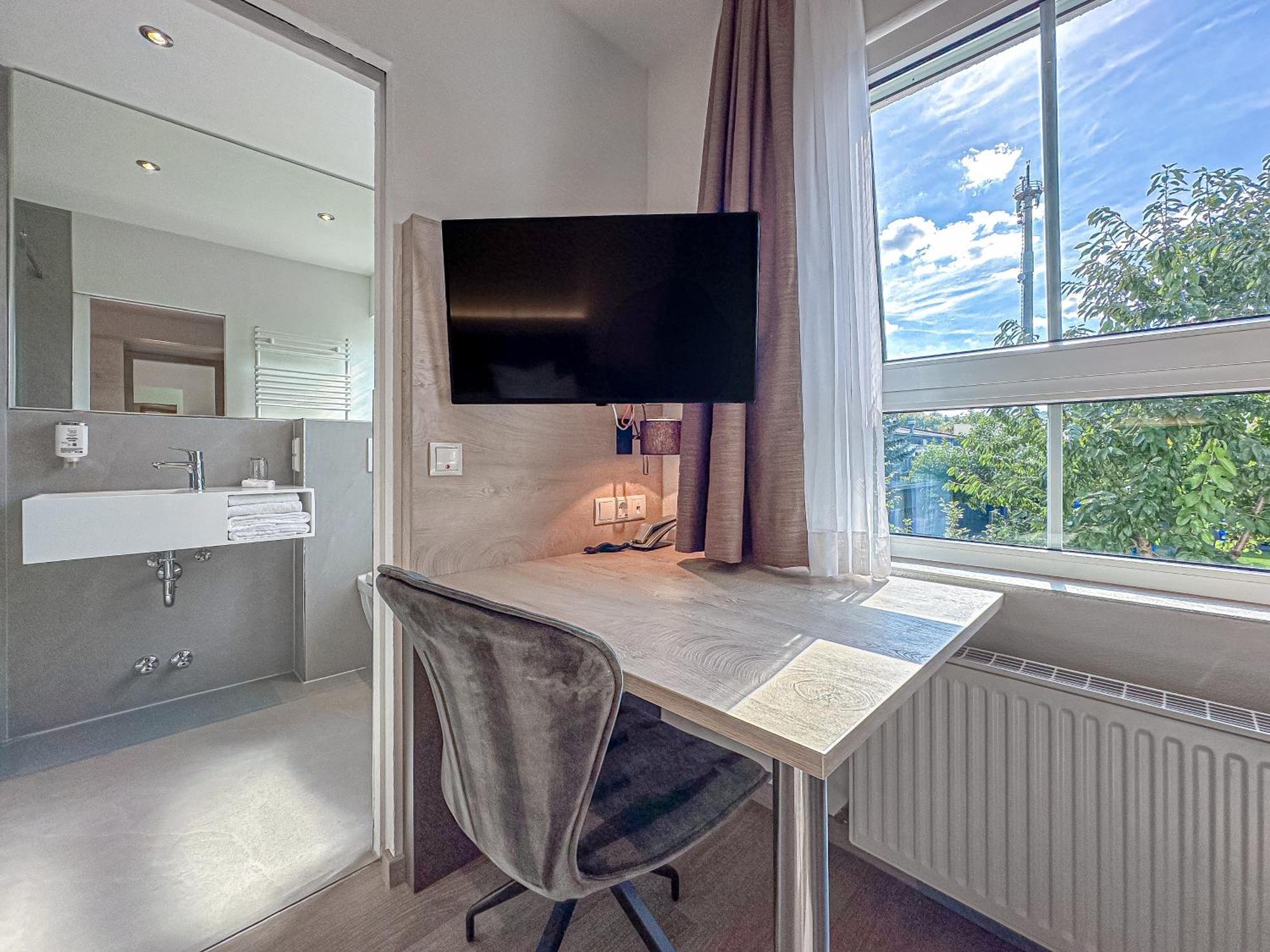 Tdyhomes Hotel Ландштуль Екстер'єр фото